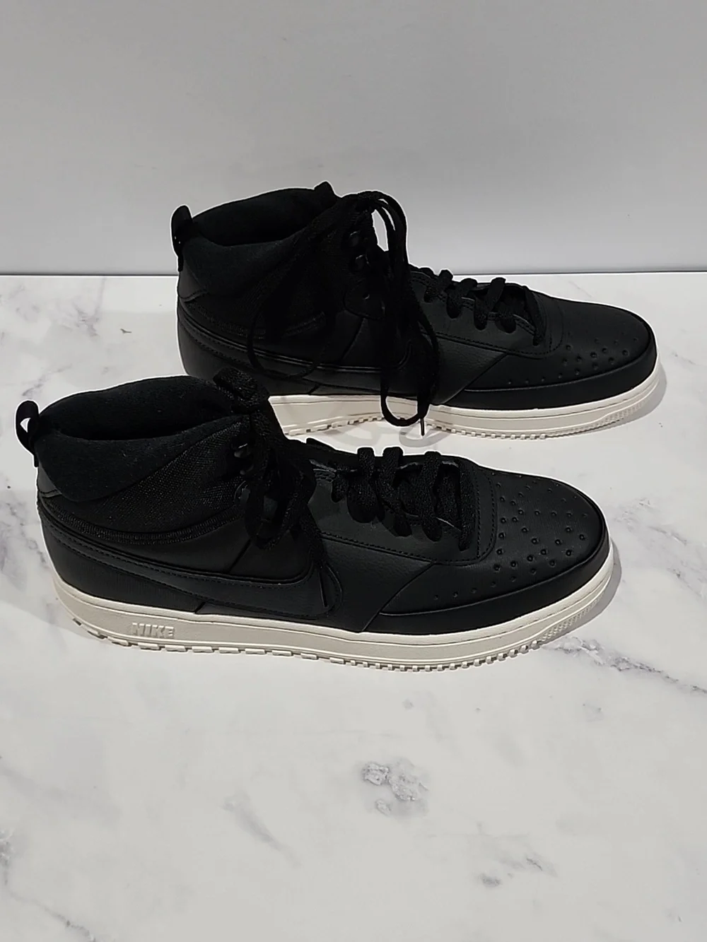 Nike elevate your